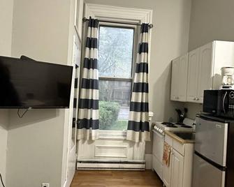 Studio Apartment in the Short North!! - Columbus - Küche