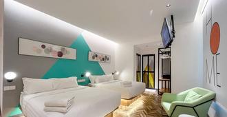 Apple 1 Hotel Queensbay - Bayan Lepas - Schlafzimmer