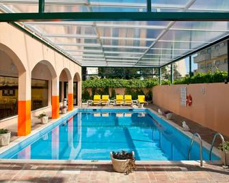 Casablanca Unique Hotel - Monte Gordo - Pool