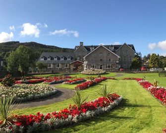Duke Of Gordon Hotel - Kingussie - Gebouw