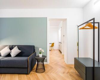 Domo Premium Apartments - Trieste Mazzini - Triëst - Huiskamer