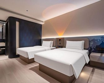 Light Hotel Tai'an Tianwai Village Longtan Road - Tai’an - Bedroom