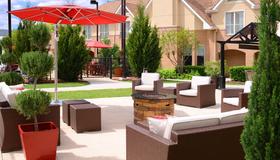 Residence Inn by Marriott San Antonio Airport/Alamo Heights - San Antonio - Hàng hiên