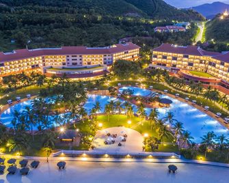 Vinpearl Resort Nha Trang - נה טראנג - בניין