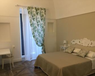 Bed & Breakfast Pl Palace - Sammichele di Bari - Bedroom