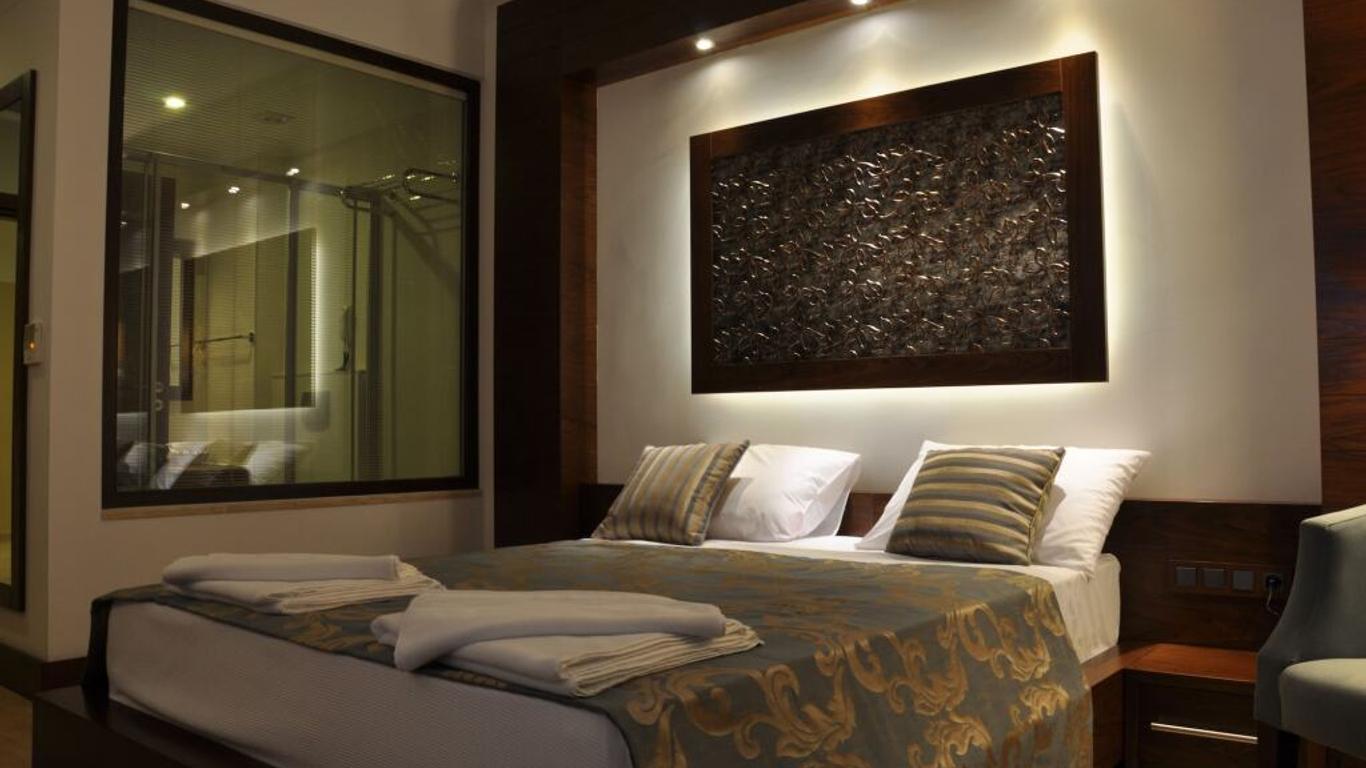 Hotel Turiya