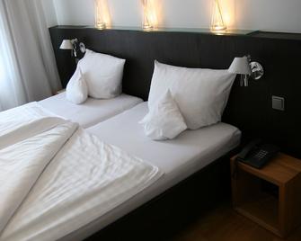 Hotel Lorenz - Essen - Schlafzimmer