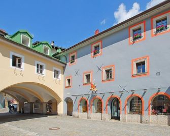 Apartment Alte Fronfeste II 40sqm - Berchtesgaden - Building