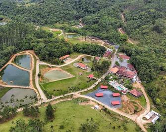 Hotel Fazenda Casarão do Vale - Pomerode - Gebouw