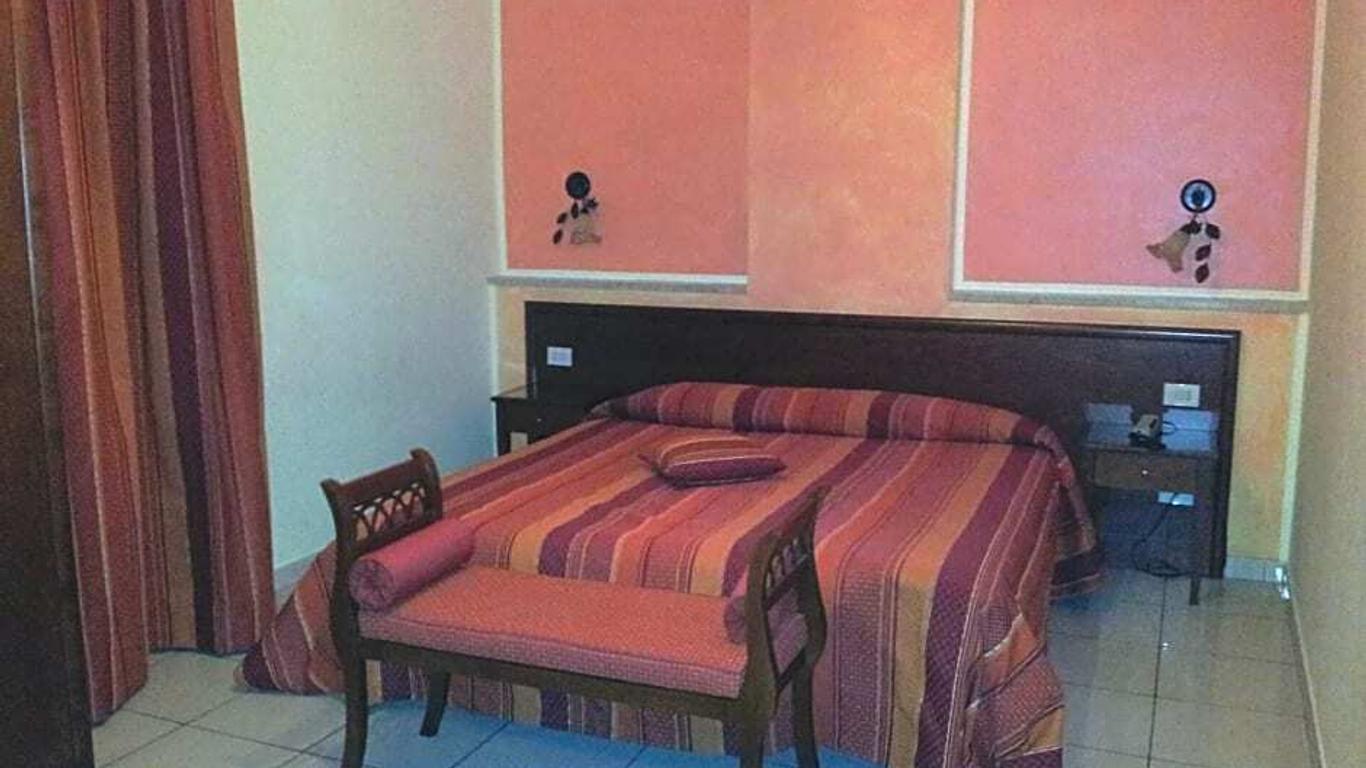 George Hotel