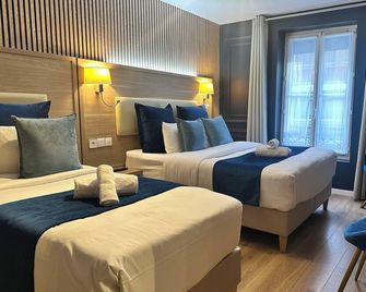 Hôtel Clairefontaine - París - Habitación