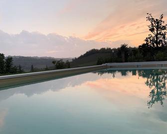 Laficaia Wine Resort - Mombaruzzo - Pool