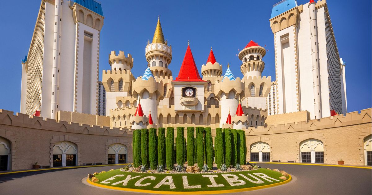excalibur-hotel-casino-from-10-las-vegas-hotel-deals-reviews-kayak