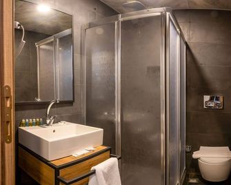 Çorlu Dem Hotel - Чорлу - Ванна кімната