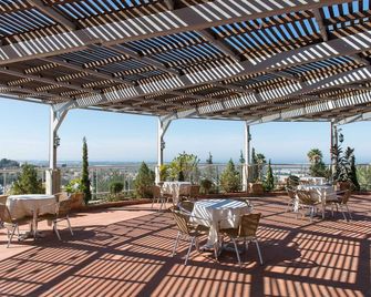 Hi - Shlomi Hostel - Naharija - Balkon