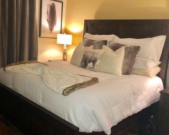 Adorable 1 Bedroom 1 Bath Condo With All New Furnishings! - לאס וגאס - חדר שינה