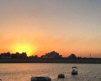 Muhanna Chalets - Al Khiran
