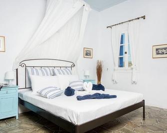 Lighthouse Hotel - Kastro