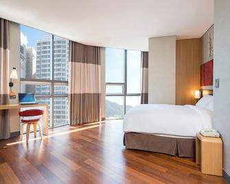 Central Seven Hotel by Kwon Busan Seomyeon - Busan - Camera da letto