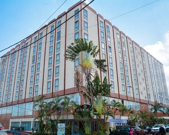 Djeuga Palace Hotel 4 - Yaundé - Edificio