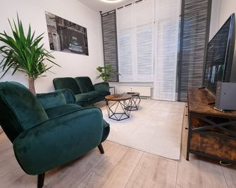 HappySide o Nord-West o Parkplatz o Auensee o WLAN - לייפציג - סלון