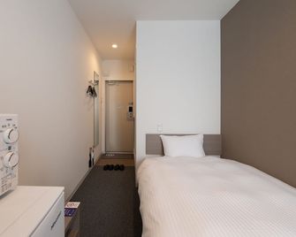 Hotel R9 The Yard Tsu - Tsu - Bedroom