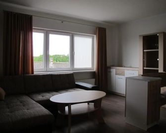 Orissaare Apartment - Orissaare - Sala de estar
