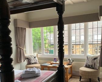 Scotsman's Pack Hotel - Hope Valley - Vardagsrum