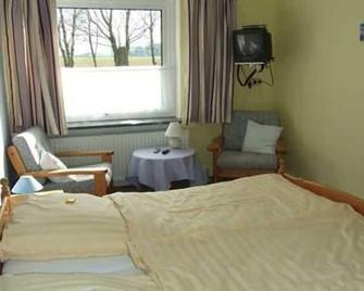 Room 7 double room - Bed & Breakfast behind the North Sea dike - Friedrichskoog - Bedroom