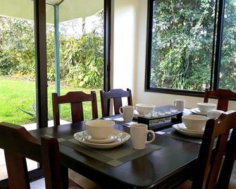 Casa Mirango Boquete - Alto Boquete - Comedor
