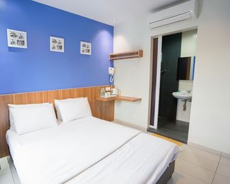 Cappuccino Hotel - Johor Bahru - Schlafzimmer