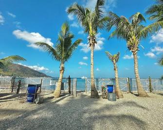 Manzil Anilao B&B - Mabini - Spiaggia