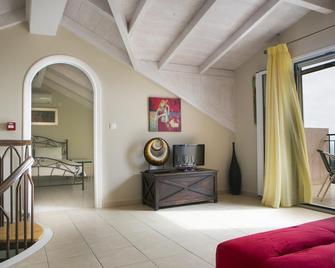 Irena Studios & Apartments - Svoronata - Pokój dzienny