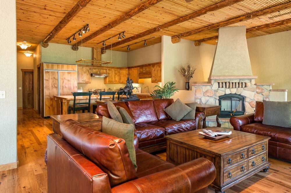 Sorrel River Ranch Resort - Moab - Living room