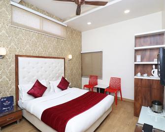 Oyo 3614 Hotel Pandav - Pachmarhi - Bedroom