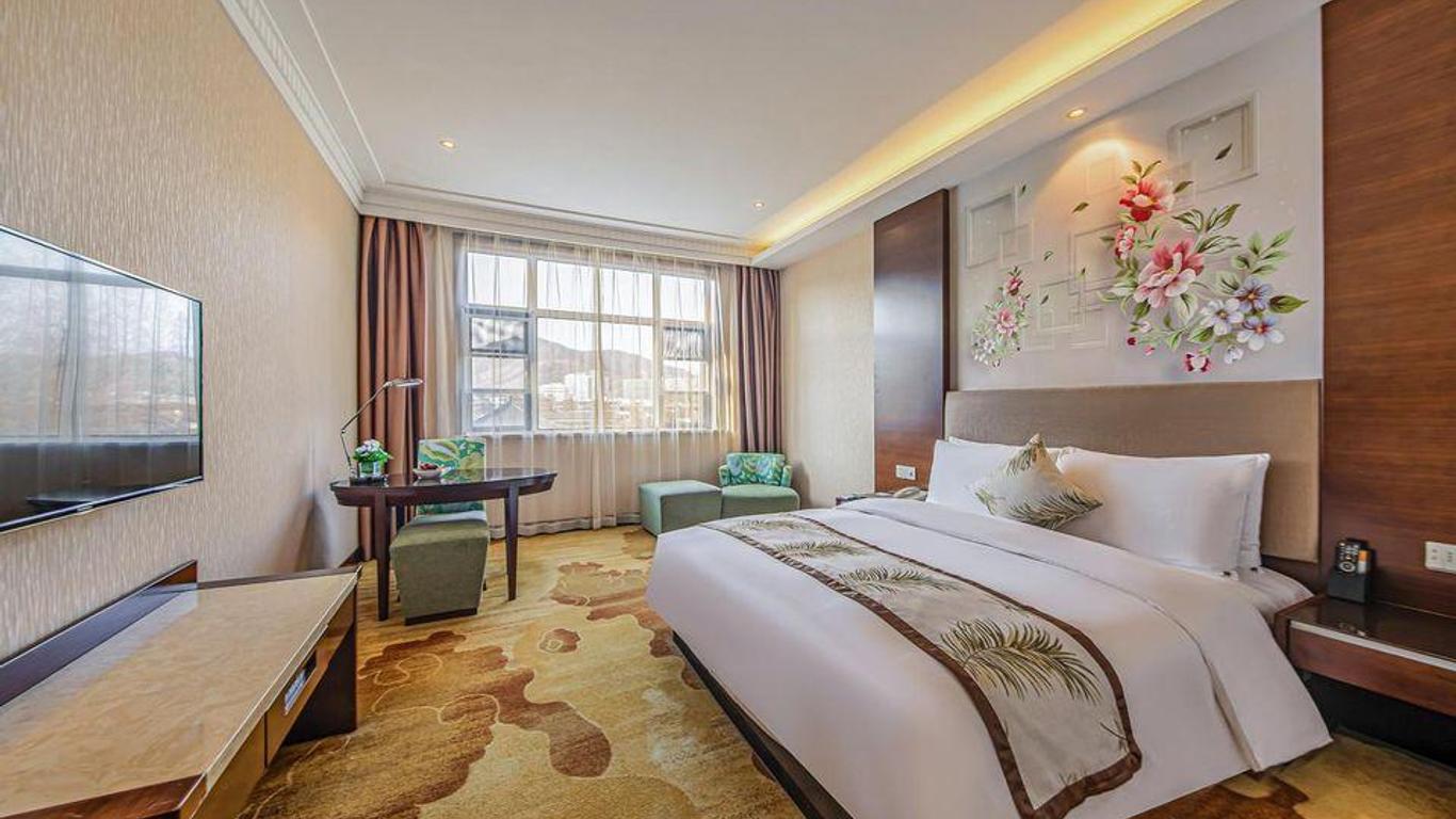 New Overseas Chinese Hotel