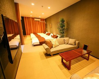 Primeroombeppu Granmajesta - Beppu - Bedroom