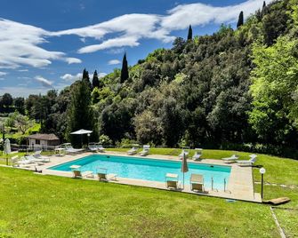 Exclusive Resort, Pool & Waterfall - A9 - Loro Ciuffenna - Pool