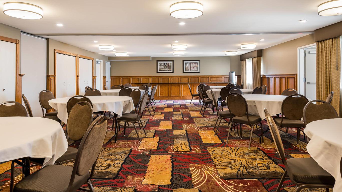 Country Inn and Suites Radisson, Grandville-Grand