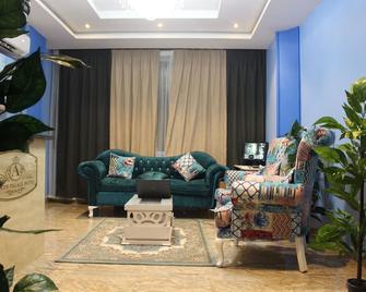 Abdeen Cairo Hostel - Cairo - Living room