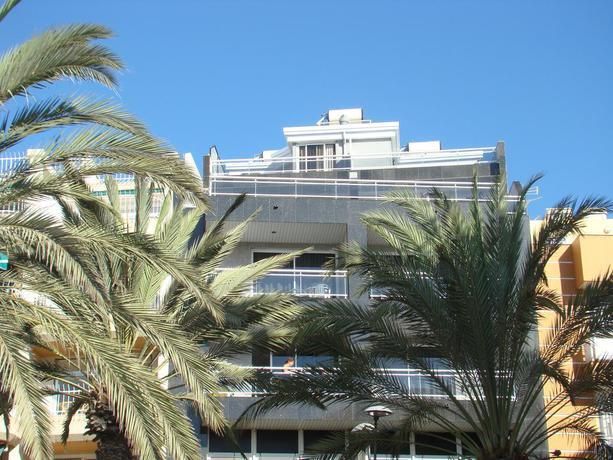 Bahia Colon - Los Cristianos - Edificio