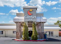 Comfort Inn & Suites Klamath Falls - Klamath Falls - Gebouw
