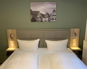 Hotel B4 - Limburg an der Lahn - Slaapkamer