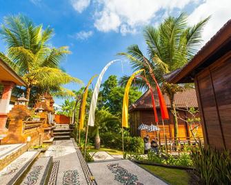 Sideman Blissful Barong Villa: Room Sahadewa - Bebandem - Vista del exterior
