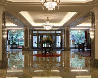 Shanghai Donghu Hotel - Shanghai Style Garden House - שנחאי - לובי