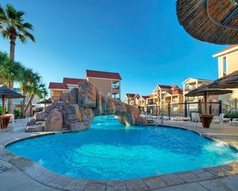 Isla View by Avantstay Resort Pool, Near Beach - Port Aransas - Piscine