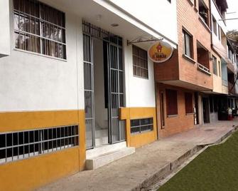 Hostal El Hangar 65 - Medellín - Edificio