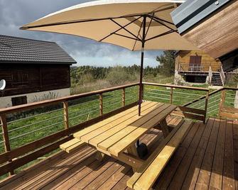 Wooden chalet at the foot of the slopes 4-season ski resort CAMURAC - Camurac - Balcony