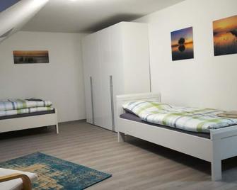 Apartment 28 o M - Castrop Rauxel - Schlafzimmer