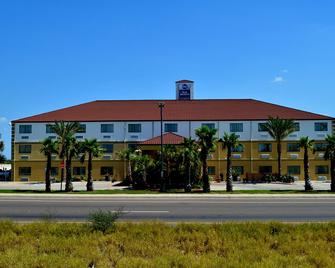 Best Western San Isidro Inn - Laredo - Κτίριο